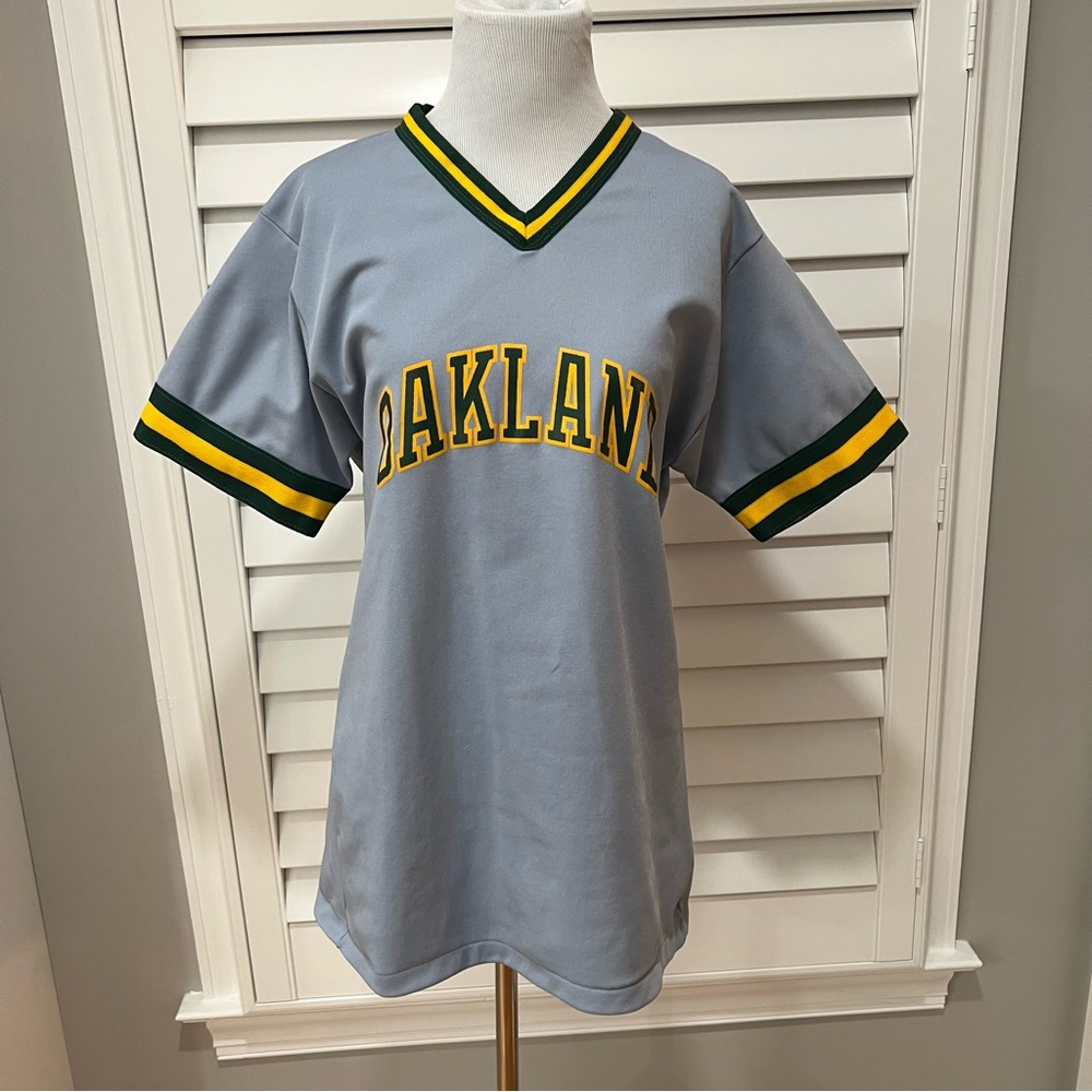 Vintage Oakland A’s shirt